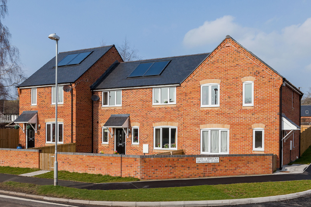 Improving the energy efficiency of homes