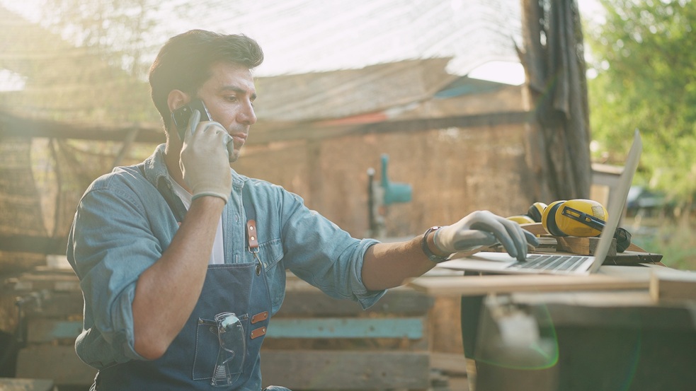 Fergus adds new job and invoicing features