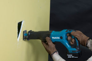 window fitting