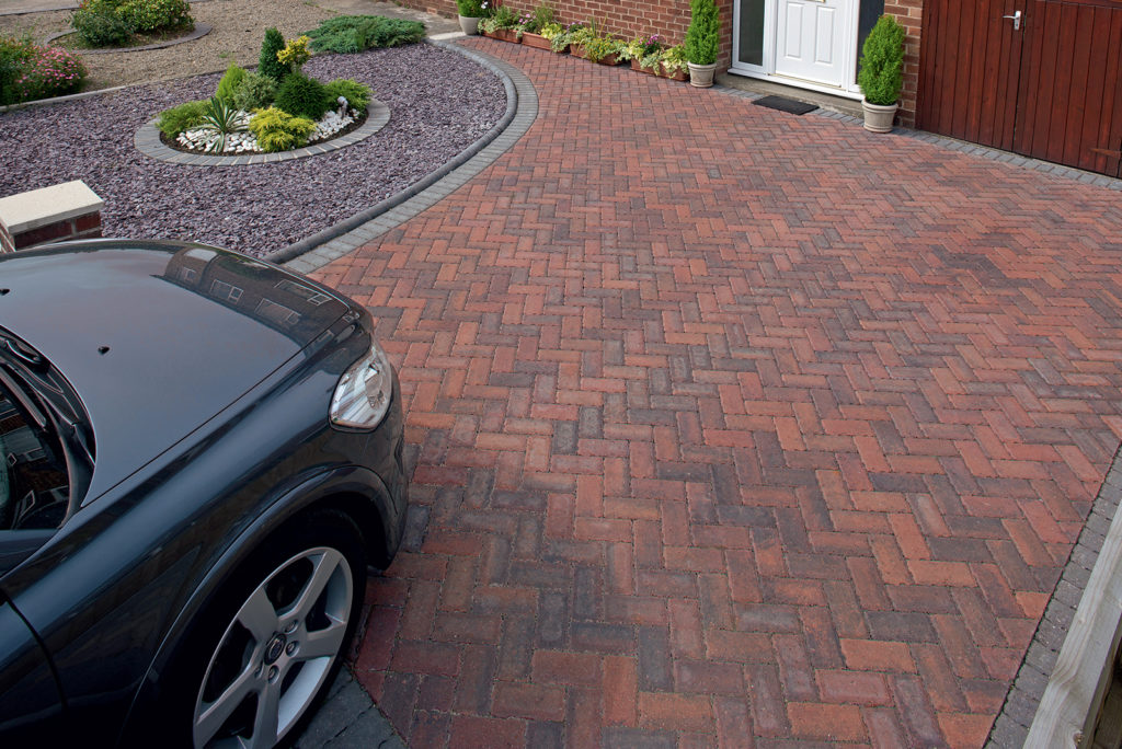 Marshalls top tips for installing driveways in wet weather